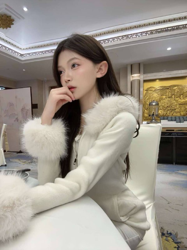 北京🏡⛳️金茂府东区天然无整   05年  大一学生短暂兼职♡ ——————————————♥♡ 年龄/Age 18🔝真实年龄 可看证♡ 身高/Height 165🔝♡ 胸围/Bus天然D➕🐻🔝♡ 完美花瓶身  三点👙粉嫩。♡ 本人真照   驾照全陪你的性感小女友，等你来撩，让你找到初恋般的感觉🥰🥰💕🉑纯🉑欲🉑轻度s🤲4🉑三通🉑指定验证🉑🐍嘴里不加💰🉑69🐍吻🉑代开朝阳百子湾 金茂府三通轻度代开F58