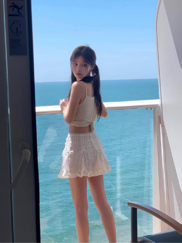 艺名：小可爱#大圈07-C白🐯纯欲童颜长相甜美童颜 粉嫩C奶甜心 白嫩誘人• 纯天然雪白肌肤 勾魂蜜桃臀•2007•166CM-41KG-黄金绝佳比例真人真照 生活自拍日常素颜 干净清爽常年瑜伽戶外通勤•愛好‖  美妝  健身  穿搭只接見素质老板❤️佛系随缘. 肉慾滿分清新自然•甜美蘿莉 女友感十足JK Lolita  制菔齊全特長  清纯童颜 純慾精緻粉嫩甜心白嫩誘人粉乳蜜桃臀馒头一线天真实上戏学生  全真人真照非网图 假赔W