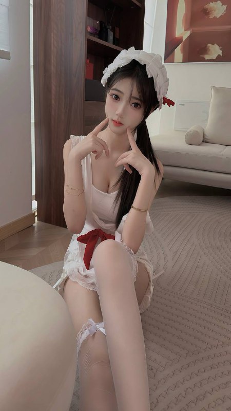 艺名：瑶瑶#中大➕2身高：170体重：42kg胸围：C年龄：18特长：三点粉、水多、刚下水服务：🐍吻、69、裸吹、鸳鸯戏水、情趣丝袜、kiss极品学妹，所见即所得。