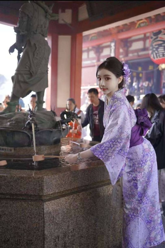 CD20新人下氵174！年龄02• Height净身高174• Bust胸围：c+• Occupation职业：传媒大学学生• Hobby兴趣/弹琴/旅游/跳舞• 特长  气质优雅  天真无邪的脸筷子🥢腿 风骚无比身材完美 完美腰臀比礼貌有素质  配合度百分百 胜任各种知势❤️人首次下水  紧致水多  CHU女体感（必定让您流连忘返  久久难忘