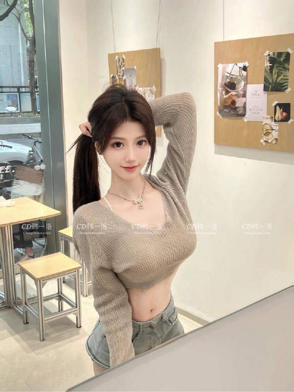 🎤05年 真实大四艺术生在读 100%纯天然无整🎀爱好才艺---瑜伽 游泳 舞蹈 油画极品🥢🦵💧酒杯腿腿长腰细 三点超粉 紧致💧多女友感