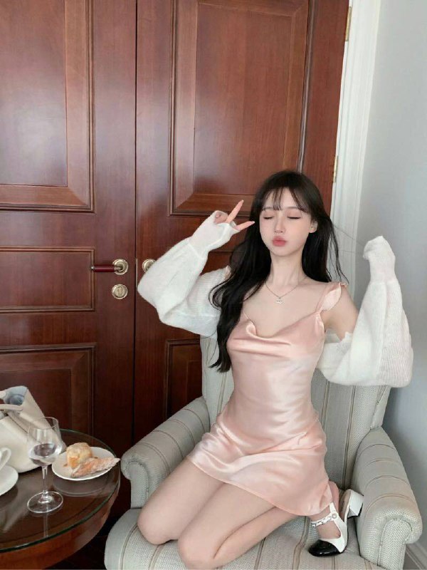 CD-15成都 極品🌟人张雪雪 在校学生👩‍🎓HEIGHT:170👠WEIGHT:92👙CUP：D🐻0⃣️整  肤白可爱 女友fell 不事儿不催🥢筷子腿 雪白超嫩🍑小翘臀🉑️jk制服 碧玺好评选手🥳只兼职并不全职在线🧚🏻‍♀️只接受有素质的援助🚯