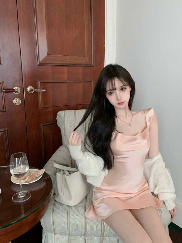 CD-15成都 極品🌟人张雪雪 在校学生👩‍🎓HEIGHT:170👠WEIGHT:92👙CUP：D🐻0⃣️整  肤白可爱 女友fell 不事儿不催🥢筷子腿 雪白超嫩🍑小翘臀🉑️jk制服 碧玺好评选手🥳只兼职并不全职在线🧚🏻‍♀️只接受有素质的援助🚯