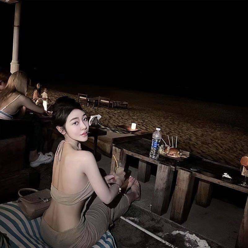 CD1安可儿 170 .E极品网红，真人真照 无差听话儿，懂事儿