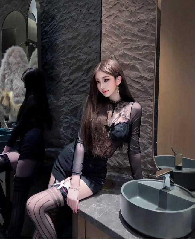 18岁，可查身份证