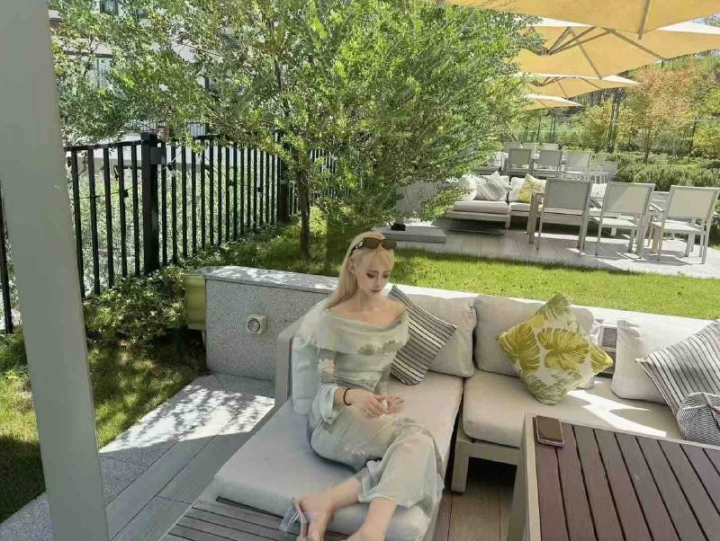 成都赵四🏠06新人（只外出）身高: 168🐻c  体重86天然无整妈生脸欧美风四川本帮菜   极品女友●筷子/腿大牌气质性感●热情开朗有耐心不催高素质爱好健身瑜伽短期兼职，期待和你相遇💕