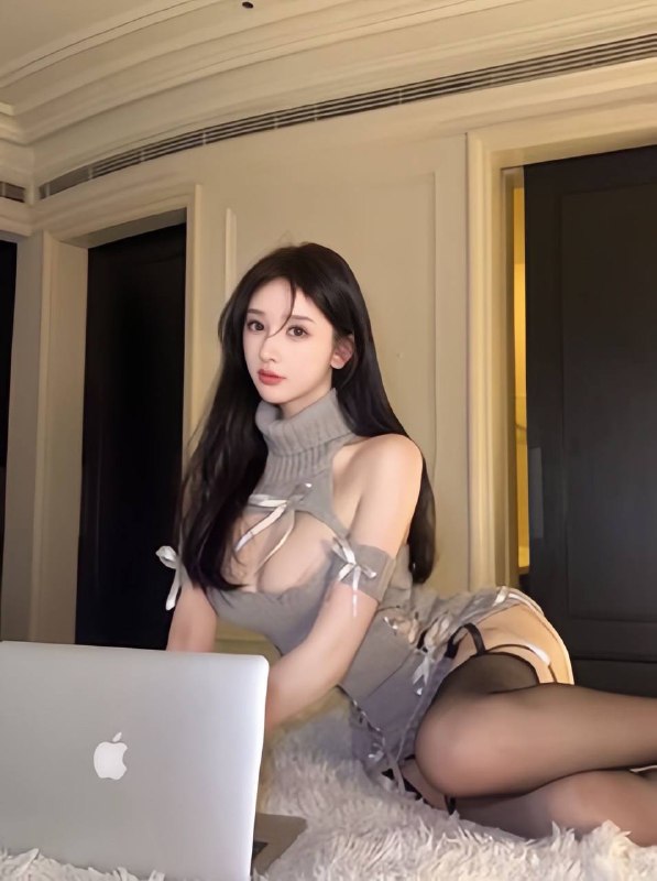 书书🏠03       年清纯漂亮温柔   给你初恋般感觉.，性感妩媚温柔集一身，非常耐心有素质水蛇腰，筷子腿！