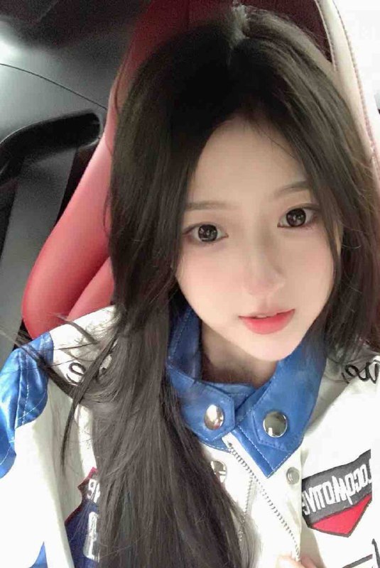 布丁🍮05少女清纯水灵 五官灵动 神似小精灵 皮肤光滑白嫩 性格活泼可爱 古灵精怪 170 d