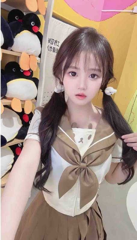 小美纯新人小乖乖在校大学生@身高：168@体重：46@年龄：18岁@胸围：c黄金比例大长腿无纹身 天然无整容听话配合热情 学校里带来青涩让您体验初恋般的美好多年以后 你还记得当年同桌的你吗？