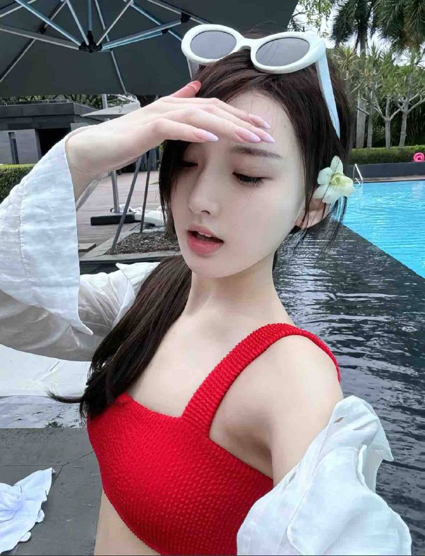 极品❤️人兼职性感纯欲 打扮洋气 前凸后翘 A4小蛮腰🍑臀五官精致皮肤白皙无纹身 性格温柔情商高 配合度高 素质高🔥好不事• 𝐇𝐞𝐢𝐠𝐡𝐭身高/170 00年• 𝐖𝐞𝐢𝐠𝐡𝐭体重/ 98• 𝐁𝐮𝐬𝐭胸围/ D纯天然软呼呼 小乐