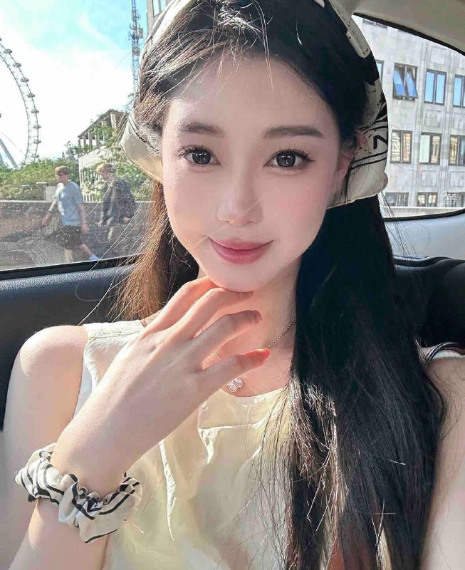 百万粉丝网红兼职🎬170cm&E cup皮肤白嫩滑 全身0️⃣整前凸后翘 外纯内骚美签在手&🪂可飞内外兼修 兴趣广泛好看的皮囊➕有趣的灵魂兼职 兼职 只👀素质