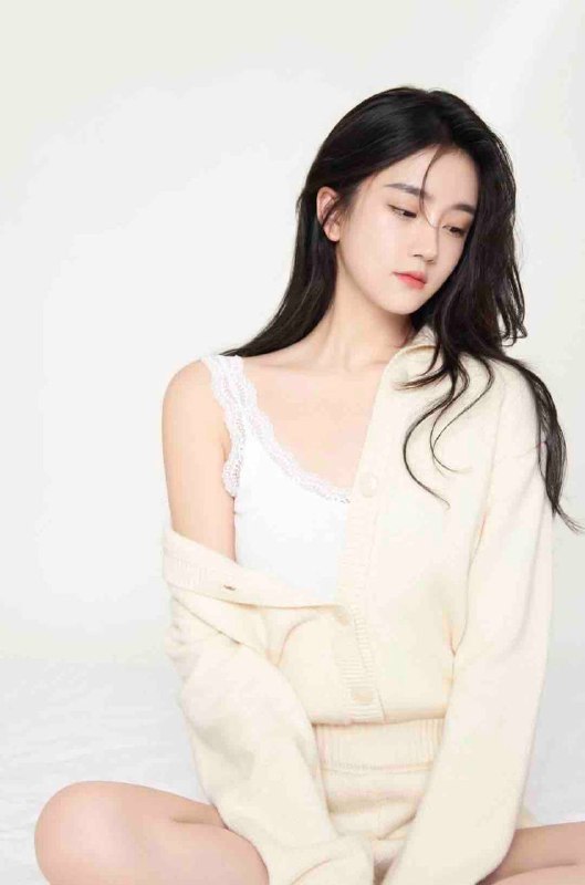 成都 新人172D学生皮肤超白👙🔥好氵多服务好不挑事儿不催