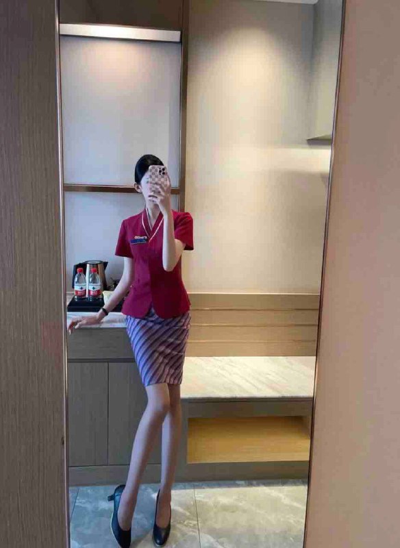 成都 梦欣婷🏠空姐✈️173D纯天然🈲🐱川航空姐 气质大牌声音甜美诱人 肤白貌美💦多任调教待客如男友💕