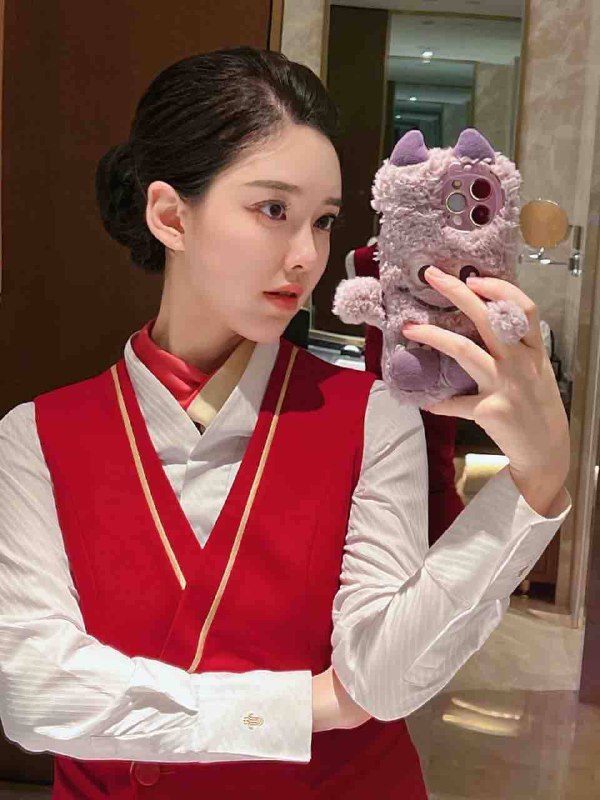 成都 梦欣婷🏠空姐✈️173D纯天然🈲🐱川航空姐 气质大牌声音甜美诱人 肤白貌美💦多任调教待客如男友💕