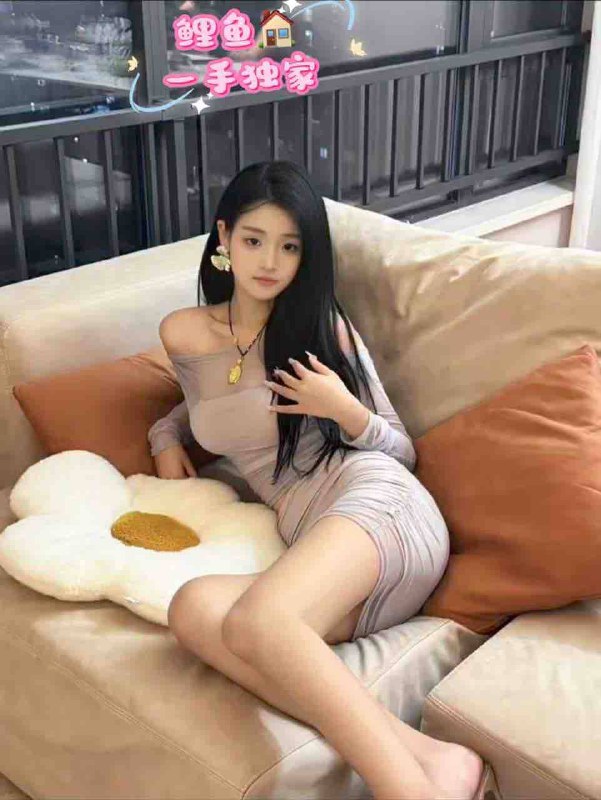 成都 鲤鱼独家极品白小纯 175成都漫展  𝐂d 露天音乐🎵公园特邀嘉宾𝐒有腹肌  天府第一白 05年 86斤副驾驶火热预约中🚦车长𝟏𝟕5-🏅️车灯C(天然🐻超软)🥢腿🍑臀 圆润饱满要抓紧|精致五官完美身材雪白肌肤||性格温柔声音甜美清纯校花|水多紧致 给你初恋的感觉#JK#裙子#高跟鞋#白丝黑丝蕾丝一应俱全