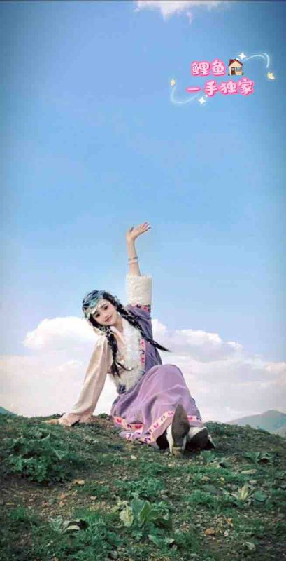 成都 鲤鱼独家极品白小纯 175成都漫展  𝐂d 露天音乐🎵公园特邀嘉宾𝐒有腹肌  天府第一白 05年 86斤副驾驶火热预约中🚦车长𝟏𝟕5-🏅️车灯C(天然🐻超软)🥢腿🍑臀 圆润饱满要抓紧|精致五官完美身材雪白肌肤||性格温柔声音甜美清纯校花|水多紧致 给你初恋的感觉#JK#裙子#高跟鞋#白丝黑丝蕾丝一应俱全