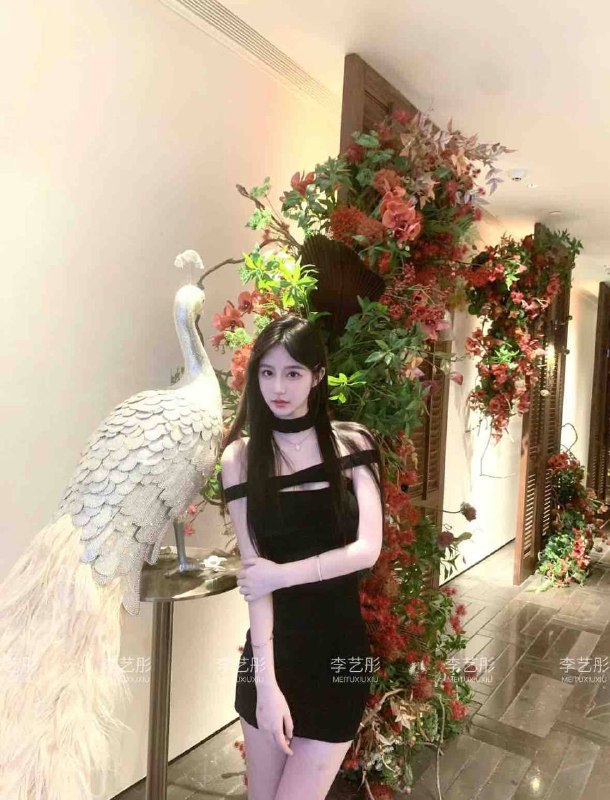 ✦𝐇𝐞𝐢𝐠𝐡𝐭身高/170✦𝐖𝐞𝐢𝐠𝐡𝐭体重/90✦𝐁𝐮𝐬𝐭胸围/Djp洋气纯欲    前凸后翘   皮肤白 传媒学生🧑‍🎓不催不事  只见素质- 成都”李艺彤🏠