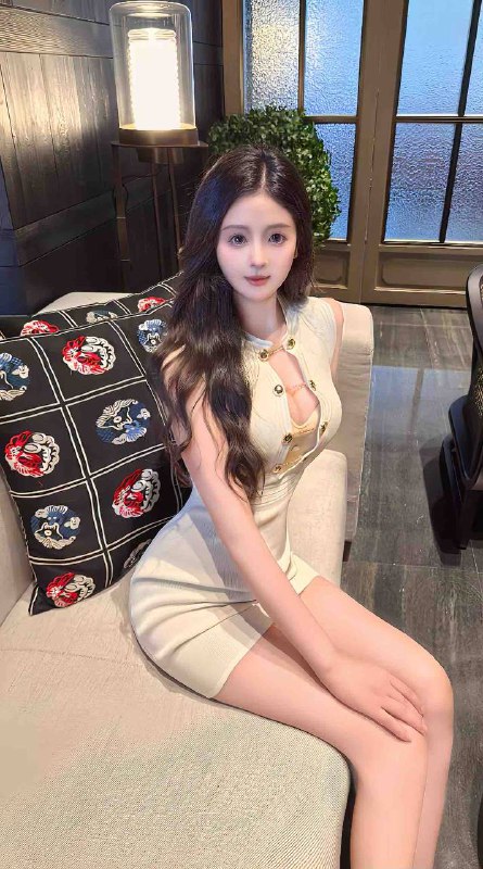 成都首开05高白纯学生妹妹兼职 听话配合🉑69🉑🐍🉑共浴 真实05mm 净172 体重46公斤 川音在读兼职舞蹈系 肤白貌美大长腿