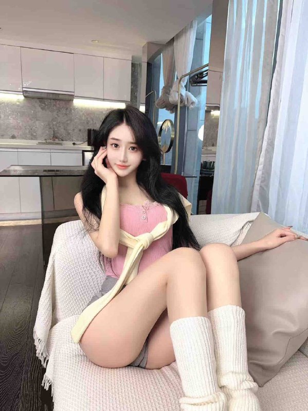 🍑🌤𝐈 𝐰𝐢𝐥𝐥 𝐛𝐞 𝐡𝐚𝐩𝐩𝐲 ʚ◡̈⃝ɞ❤️人在校生兼职.本人更精致🌺纯欲天花板•𝐇𝐞𝐢𝐠𝐡𝐭身高/170• 𝐁𝐮𝐬𝐭胸围/C• 𝐀𝐠𝐞年龄/04✔️女友feel.白嫩细腻.汁多.高情商.三点粉