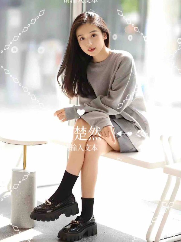 05年165C18岁的花季少女，🐻C体重86.天然无整，爱你的❤满满，喊爸爸那种，日常，直播，语聊，街拍，甜蜜女友系，磨人的小妖精芊芊玉腰