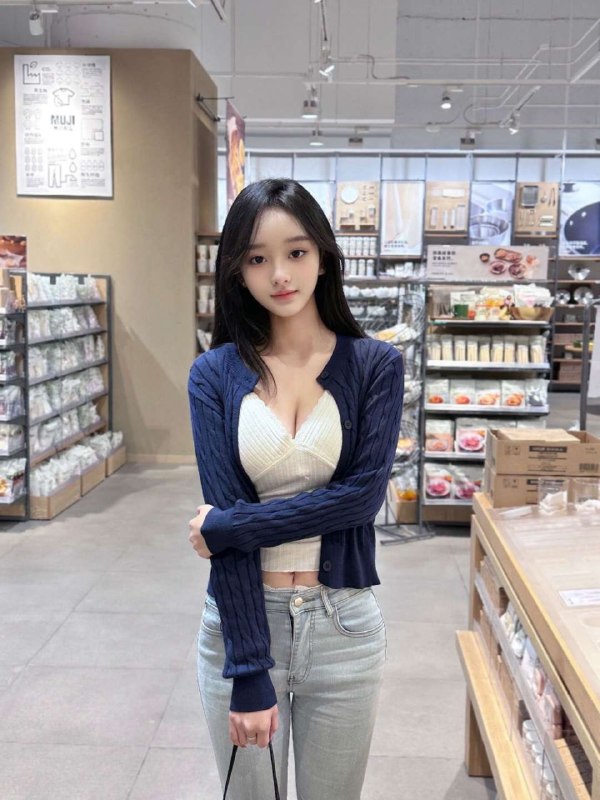 #重庆水原希子独家真实06极品高白纯 可看身份证 准18岁 如假包换！！兼职短开𝐇𝐞𝐢𝐠𝐡𝐭身高/168• 𝐖𝐞𝐢𝐠𝐡𝐭体重/90• 𝐁𝐮𝐬𝐭胸围/真实C（天然🐻超软）🐣06年宝宝• 𝐎𝐜𝐜𝐮𝐩𝐚𝐭𝐢𝐨𝐧职业/四川美术学院 川美学生👩‍🎓⭐️高颜女友系⭐️