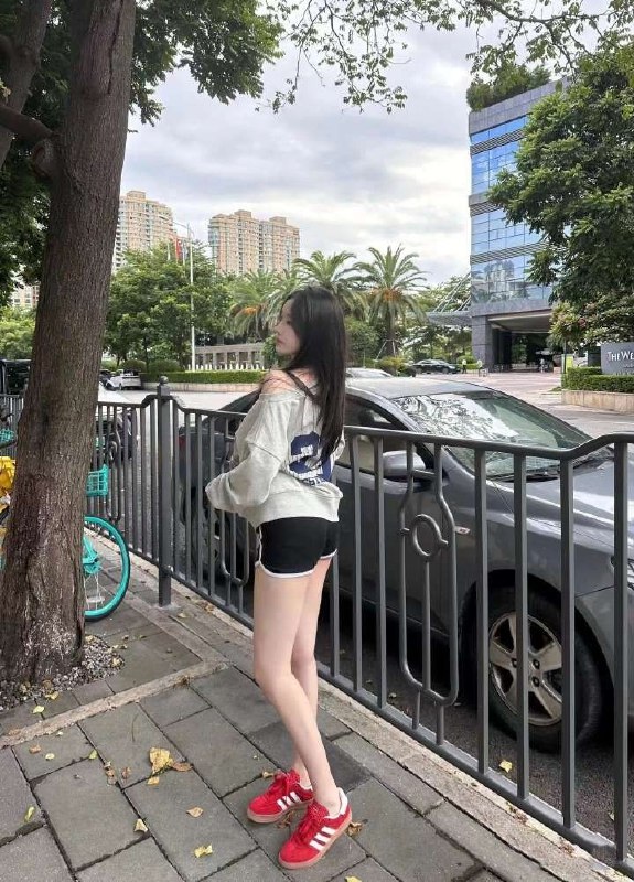 #重庆水原希子独家真实06极品高白纯 可看身份证 准18岁 如假包换！！兼职短开𝐇𝐞𝐢𝐠𝐡𝐭身高/168• 𝐖𝐞𝐢𝐠𝐡𝐭体重/90• 𝐁𝐮𝐬𝐭胸围/真实C（天然🐻超软）🐣06年宝宝• 𝐎𝐜𝐜𝐮𝐩𝐚𝐭𝐢𝐨𝐧职业/四川美术学院 川美学生👩‍🎓⭐️高颜女友系⭐️