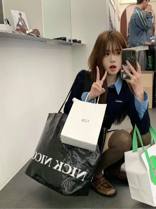 #重庆水原希子纯兼职 短开𝐇𝐞𝐢𝐠𝐡𝐭身高/172• 𝐖𝐞𝐢𝐠𝐡𝐭体重/95• 𝐁𝐮𝐬𝐭胸围/ 真🐻E• 𝐀𝐠𝐞年龄/21爱好：滑雪⛷️射箭🏹高尔夫🏌️‍♀️中央民族大学打扮洋气  蜜🍑臀