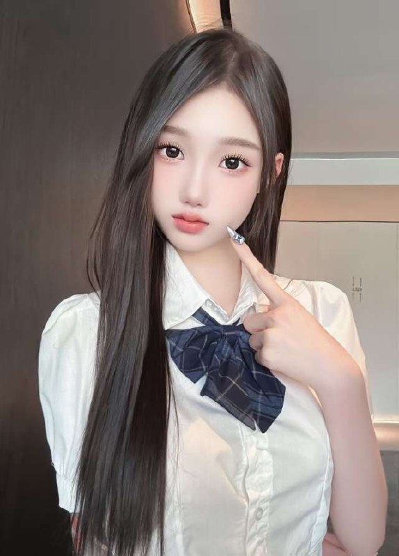 #重庆水原希子170cm    大🐻D  45kg    2003年百分百真🐻💗💗青春活力少女    开朗善解人意性格温柔 皮肤白皙 气质甜美 ，小鸟依人，人照无差