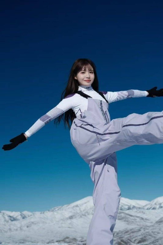 #重庆水原希子Height/  171Weight  /  96Chest    /    DAge       /  04温柔女友型第一次下水，一个导师不认识温温柔柔/乖巧服从性好只接有素质的客户 请哥哥温柔对待