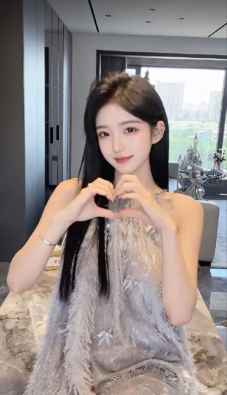 #重庆水原希子Height/  165mWeight  /  90Chest    /    DAge       /  05温柔女友型第一次下水，一个导师不认识温温柔柔/乖巧服从性好只接有素质的客户 请哥哥温柔对待