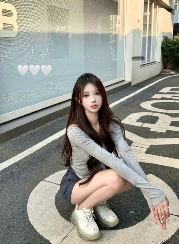 #重庆水原希子：171体重：45kg🐻c年龄：19兴趣：画画 唱歌💓💓真实一线天 馒头名器 清冷纯欲系 可萌可御可骚 反差感拉满 超绝筷子腿 a4腰 全身冷白皮 第一次下💦💓💓才破处三个月 上粉下粉 会英文国画专业懂艺术知识高情商沟通  女友式服务～艺术在读生 纯兼职✨山海自有归期， 风雨自有相逢✨