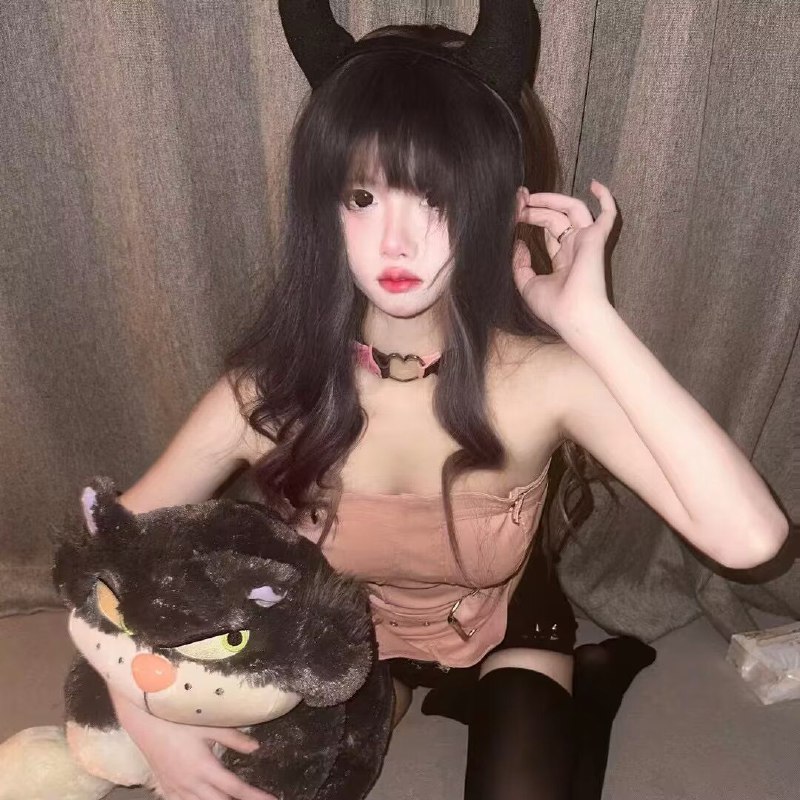 #重庆水原希子萝莉无整无纹身）只外年龄06身高：163 cm体重：42kg🐻：D🉑鸳鸯戏水，情趣，角色扮演，口爆，毒龙，🐍吻，脚踩，胸推🈲🈚套🈲液体🈲✈️照片都是本人，衣服都有