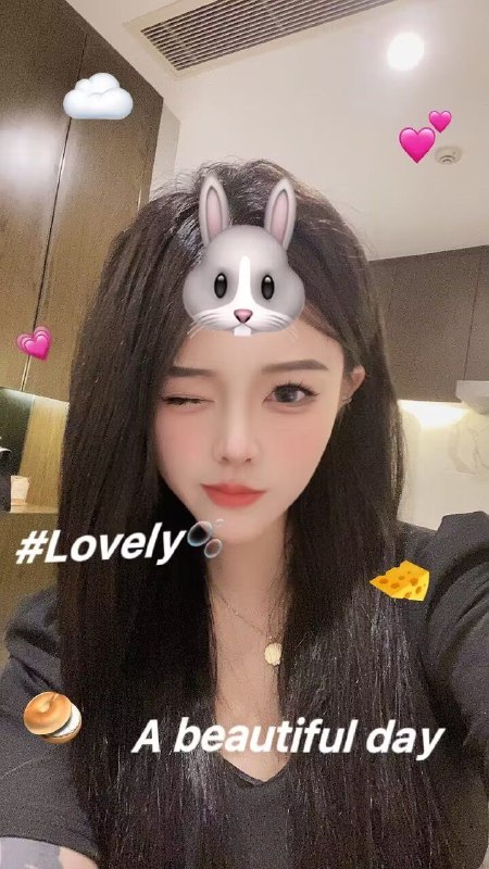 #重庆水原希子新人极品萝莉🔹05年-164 D罩杯，19岁🔹牛奶肌 皮肤雪白乖巧听话🉑69🉑舌吻🔹清纯甜美可爱 全身紧致👗🔹温柔大方 配合度极高 期待与哥哥相会🔹刚下水的小妹妹 兼职短开 一个导不认识𝓈𝑜𝓂𝑒𝓉𝒽𝒾𝓃𝑔  ◡̈  ◡̈   ｜❀     你的初戀