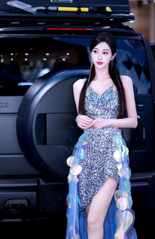 #重庆水原希子首次开工❤️人• 净高180 105斤  E🥛00•🉑纯🉑御🌟配合度极高• 胸大肥臀蚂蚁腰💦无整容 妈生脸•👅吹弹可破🔥首次下水• 可✌️🉑69🉑🐍💋