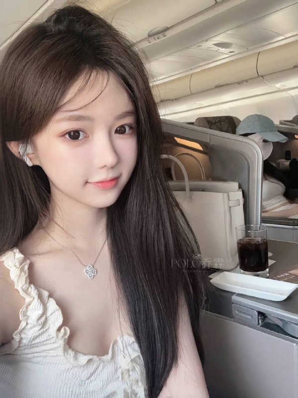 重慶𝐏𝐎𝐋𝐎𝐐𝐈𝐀𝐎𝐋𝐈𝐍🏠❺起品質•韩脸🇰🇷童顏𝔼奶甜心𝟎𝟒 𝟏𝟕𝟐 高級洋气の甜妹 漫画身材侧顏小杨幂 （好評能手）