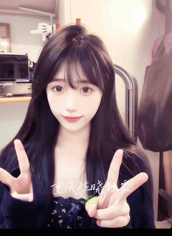 168D肤白貌美 腿细 性格温柔 初恋女友0真实05 在校学生 纯童颜 肤白腿细性格温柔初恋女友fell·真实05年☝️门 外 服务好 可预约