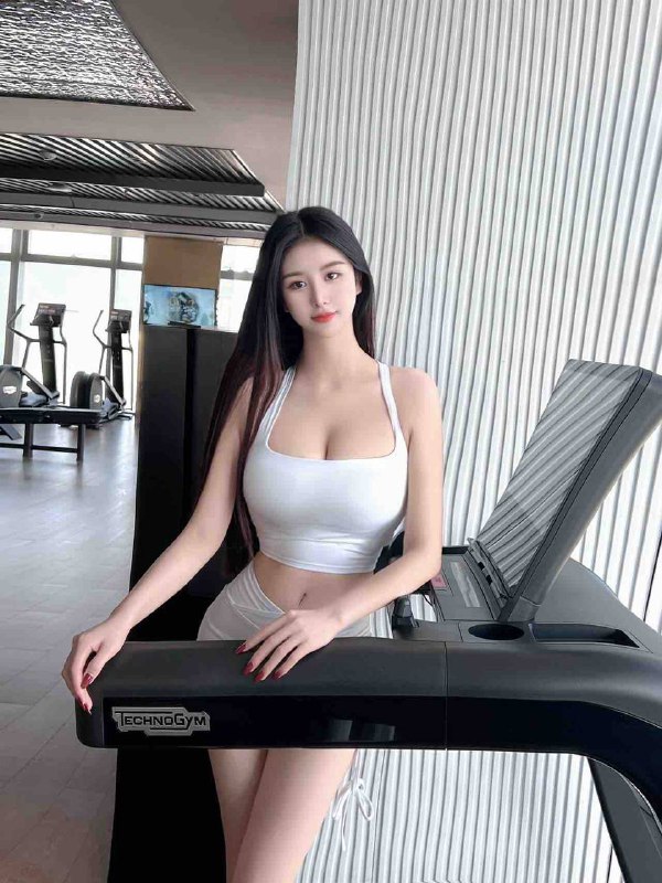 重庆陈晓极品175 e 02175e 肤白腿细性格温柔 真实02清纯童颜 肤白腿细性格温柔初恋女友☝️门 外 服务好 可预约