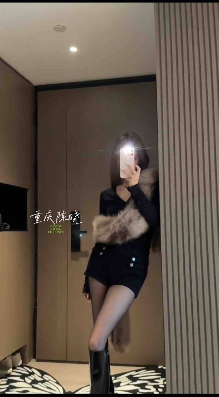 172 气质纯欲时尚穿搭御姐🌟Height.身高/ 172/D🌟Age年龄.03年🌟弹钢琴🌟Hobby.兴趣/冲浪🏄滑雪⛷️健身 高尔夫⛳️🌟穿着洋气 自然女友感💫紧致皮肤雪白 性格开朗💫人间山茶花 情商高 给你初恋的感觉❤️‍🔥