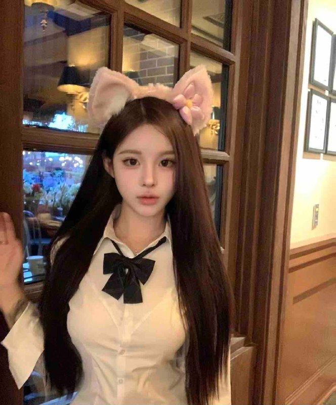 微博🧣百万粉丝平面模特 英国前50top留学生👩‍🎓气质优雅肤白貌美 高端大气无风尘极品纯御高白纯美女〰️〰️〰️新人兼职给您初恋般的感觉❤️• 𝐇𝐞𝐢𝐠𝐡𝐭身高/167         • 𝐖𝐞𝐢𝐠𝐡𝐭体重/99• 𝐁𝐮𝐬𝐭胸围/真实C➕•  Age年龄/03年🎗️受邀参加Celine FW24🎗️受邀参加Chanel-曼切斯特系列手作坊五星级豪华gzs🌟🌟🌟性格超好   待客如初恋短暂停留 高素质 高谈吐 翘臀 马甲线