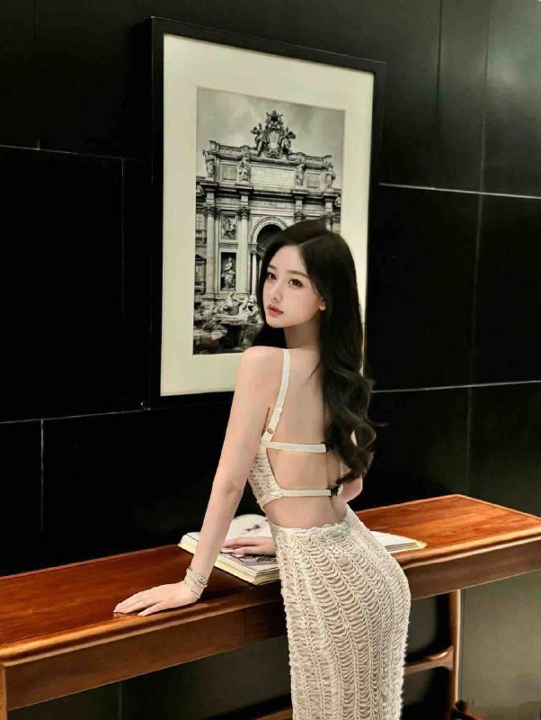 重庆蜡笔小新🏠御姐172🐻D 零整真实大三学生  极品女友系列外纯内骚，极致的养客神器  一碰就出水，🉑69🐍真实04