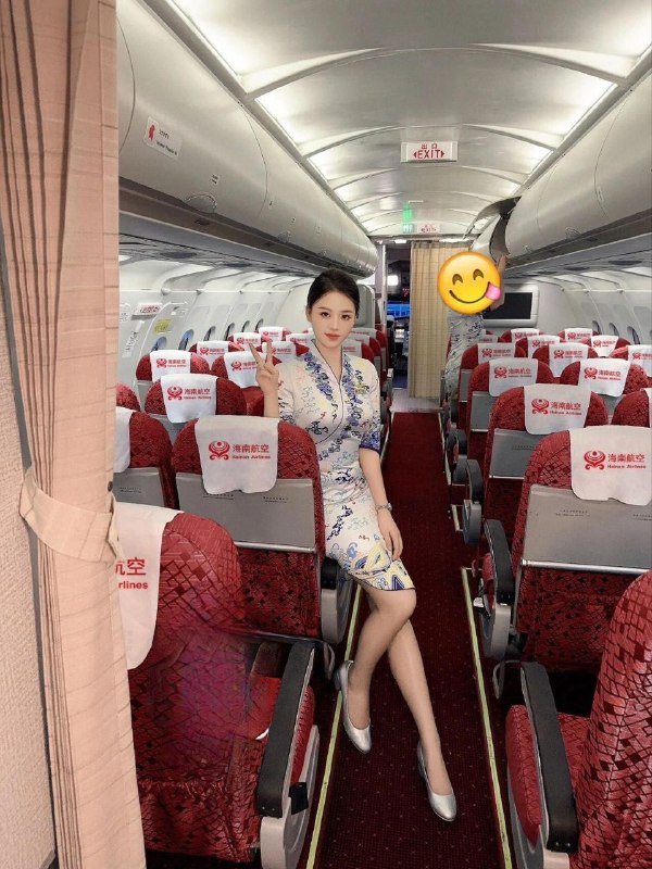 #重庆水原希子海航空姐   短开兼职𝐇𝐞𝐢𝐠𝐡𝐭.    172𝐖𝐞𝐢𝐠𝐡𝐭.   98𝐁𝐮𝐬𝐭.        D幽默风趣性格开朗只接待素质课温文儒雅 谈吐优雅