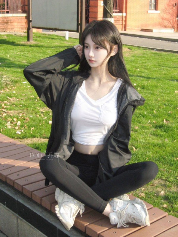 重庆𝐏𝐎𝐋𝐎𝐐𝐈𝐀𝐎𝐋𝐈𝐍🏠𝟎𝟐 𝟏𝟕𝟎 純天然·極品古典舞蹈系校花天然脱俗 全身白净 不染尘垢溫柔仙气十足·愛好书畫·古典芭蕾🩰(独家資源 平時兼职 實力擅大 ）