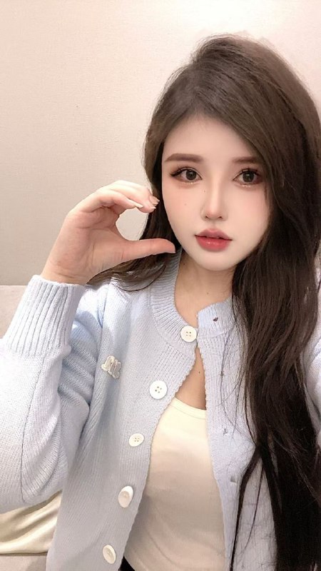 #重庆水原希子F🐻🏠𝐇𝐞𝐢𝐠𝐡𝐭身高/170• 𝐖𝐞𝐢𝐠𝐡𝐭体重/108• 𝐁𝐮𝐬𝐭胸围/F• 𝐀𝐠𝐞年龄/01• 𝐎𝐜𝐜𝐮𝐚𝐭𝐢𝐨𝐧职业/网拍模特  舞蹈系学生• 𝐒𝐩𝐞𝐜𝐢𝐚𝐥𝐢𝐭𝐲特长/肤白↕️粉真实大F奶妈超好的女友性格 服务素质全身白如雪，三点粉嫩，日系奶音身体超级棒，口活一流，一碰就流水女朋友感觉，温柔，听话，懂事会钢琴，现代舞，学霸校花