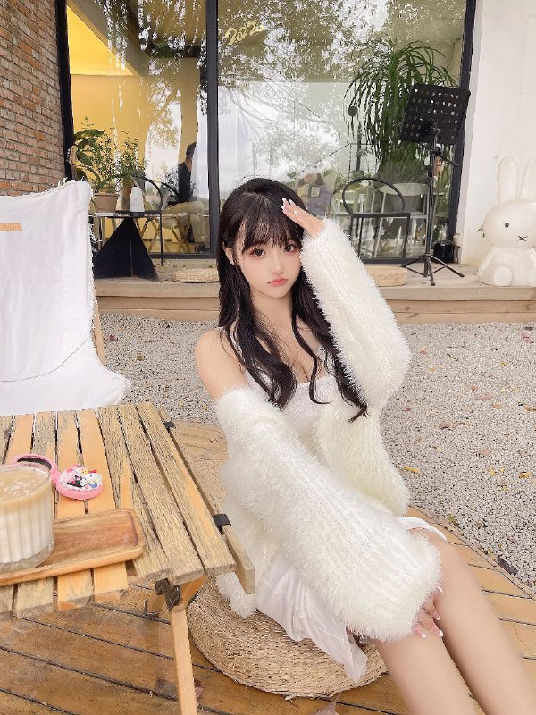 #重庆水原希子首开❤人 兼职  川妹   03𝗗𝗮𝘁𝗲：❶7️⃣2️⃣/ D𝗦𝗰𝗵𝗼𝗼𝗹：武汉 音乐学院𝗞𝗲𝘆𝘄𝗼𝗿𝗱：88斤 · 邻家粉白 ·素颜 · Jk这个世界上美好的事情不多，立秋傍晚河对岸吹来的风，和笑起来甜的要命的女孩