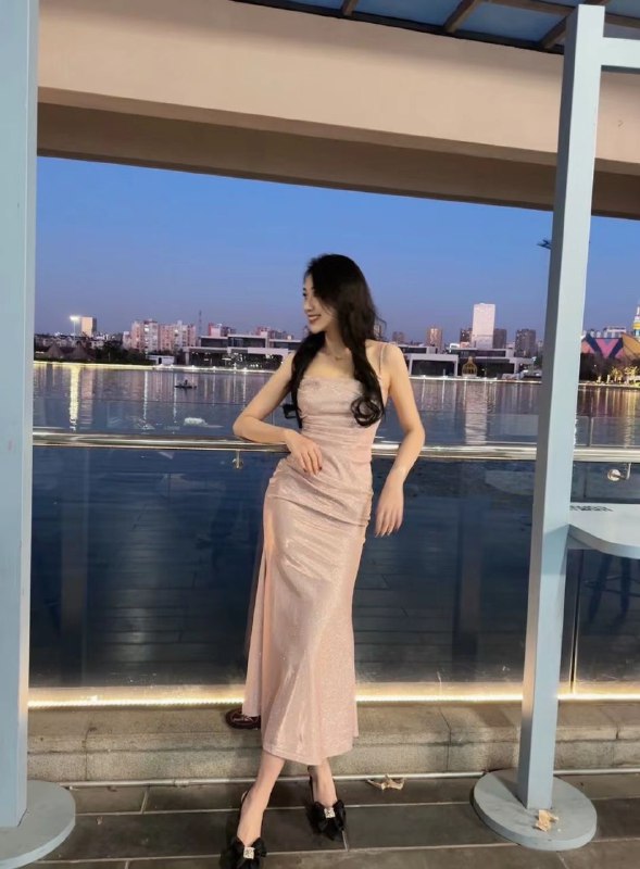 重庆真实在飞空乘，支持一切查验可跟飞，光脚171，天然d，23岁，重庆人