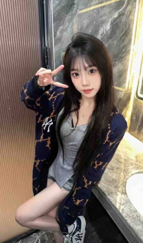 可纯可欲 乖巧听话 可69身高171体重90年龄05不催不事