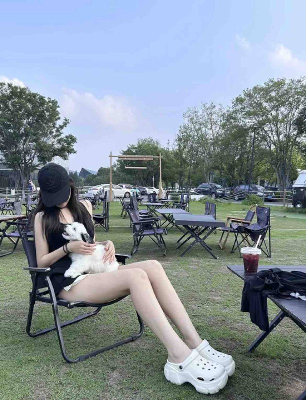 *身高:168cm*体重 ：48kg🐻围34c🌸可纯可欲风格百变🌸长腿细腰 外纯内sao