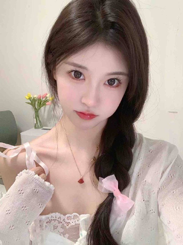 纯新人168D清纯靓丽可以69舌吻体验感十足