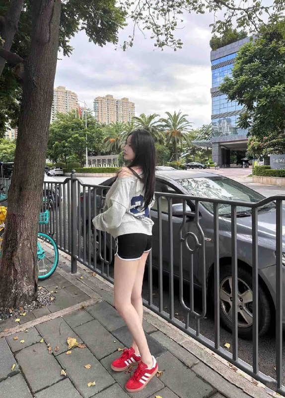 重庆范冰冰🏠169• 在校大学生👩🏻‍🎓03• 素颜喜神 五官精致•皮肤嫩滑 上下粉嫩 可验证🎬性格好真人包验包拿好评👍