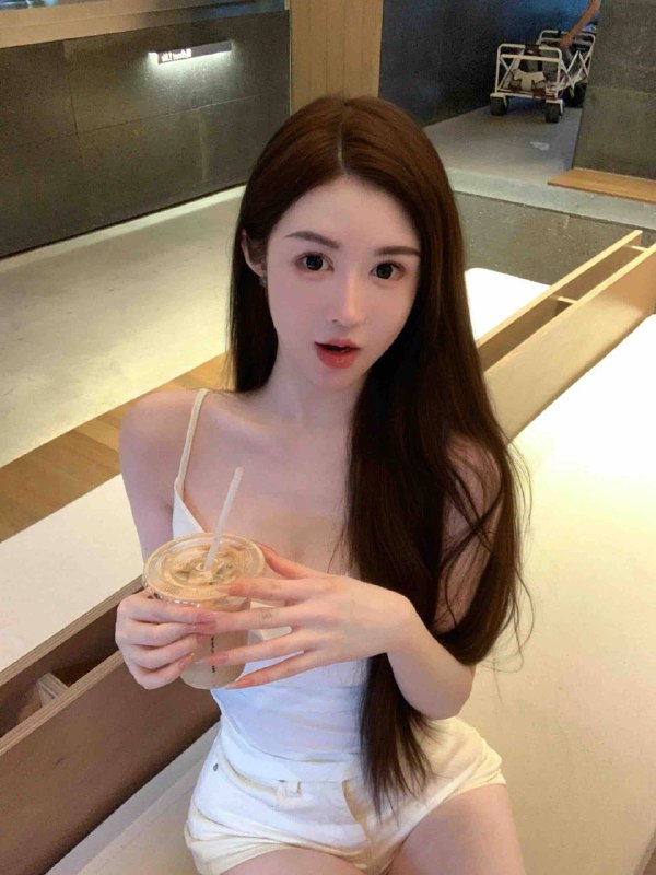 高挑，可御可纯，活好，听指挥，不催不事，可蛇纹69